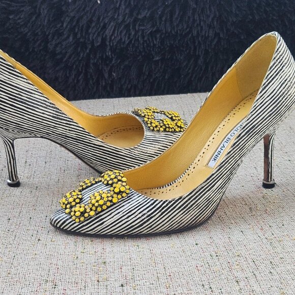 Manolo Blahnik Women Heels Sandal Crystal-embellished Pumps Shoes Italy Size 35 - Picture 6 of 12